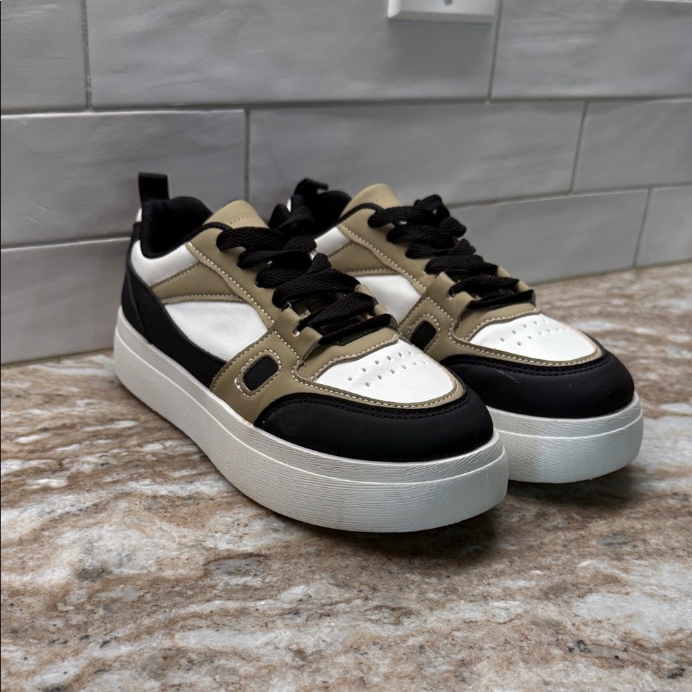 Minimalist Platform Sneakers